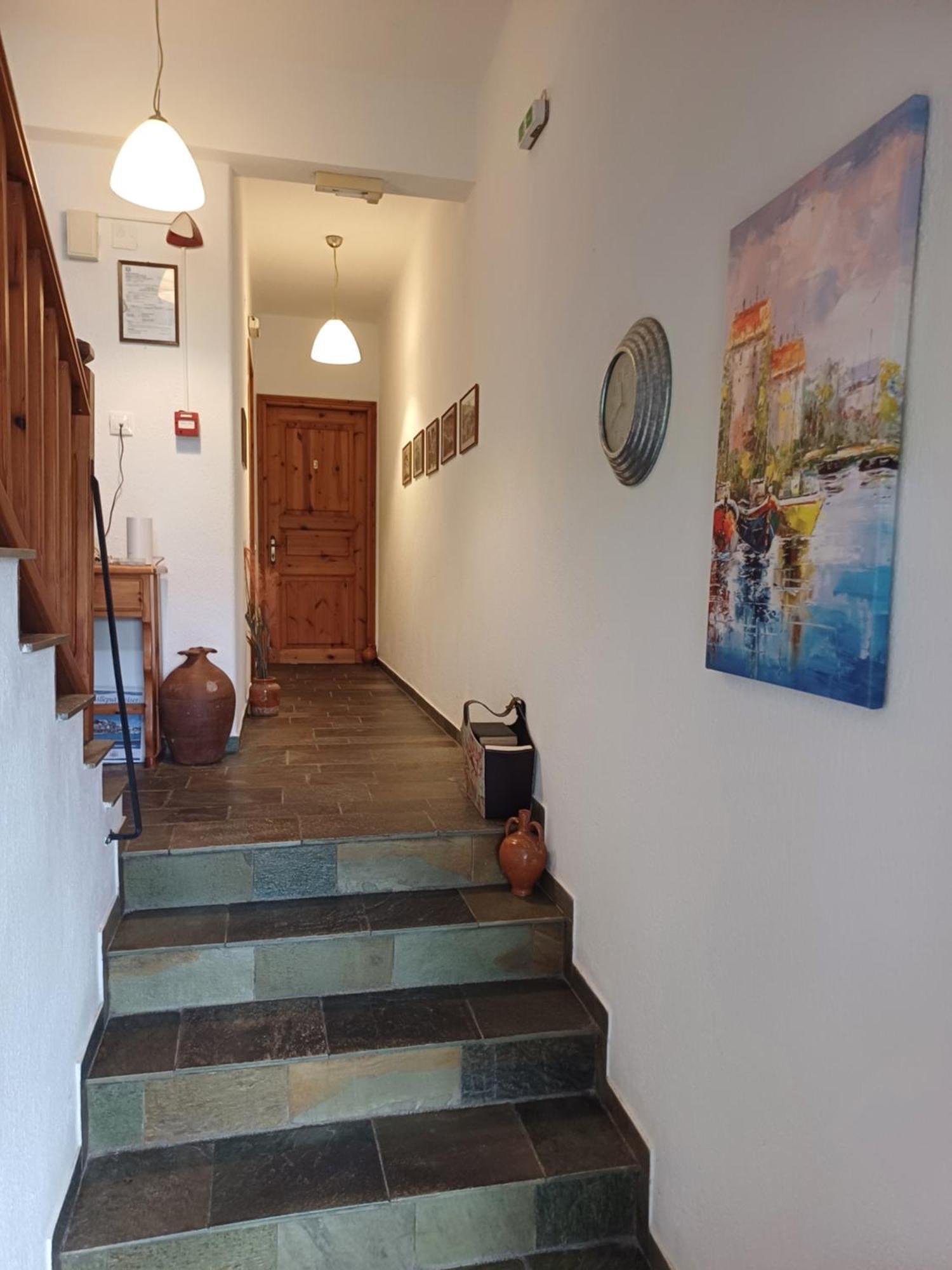 Nikolaos Studios Apartments Скопелос Екстериор снимка